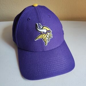 New Era NFL Minnesota Vikings Purple Logo Adjustable Adult Ball Cap Hat Football
